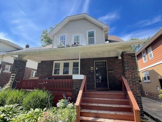 2 BR, 1 BA Apartment 395 Partington Ave Lowr, Windsor, ON N9B 2N4
