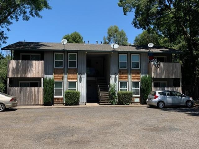 2 BR, 1 BA Apartment 398 White Ave, Unit 3, Chico, CA 95926