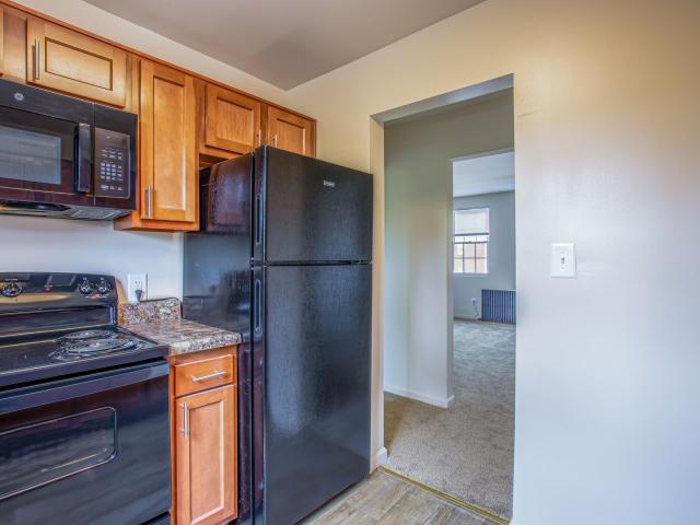 2 BR, 1 BA Apartment 303 Holly Drive Unit 1022D, Middle River, MD 21220