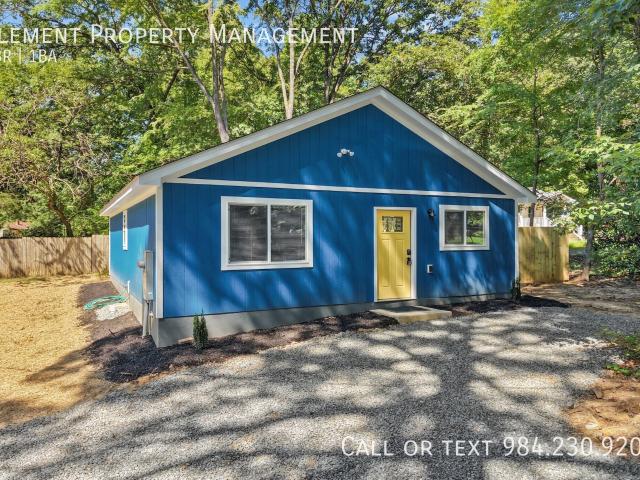 2 BR, 1 BA Apartment 300 Barclay Rd, Chapel Hill, NC 27516