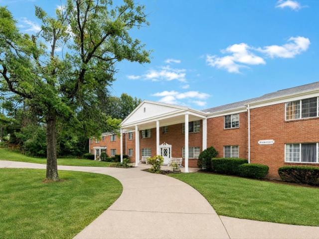 2 BR, 1 BA Apartment 300 Craigdell Road Unit Unit 206, New Kensington, PA 15068