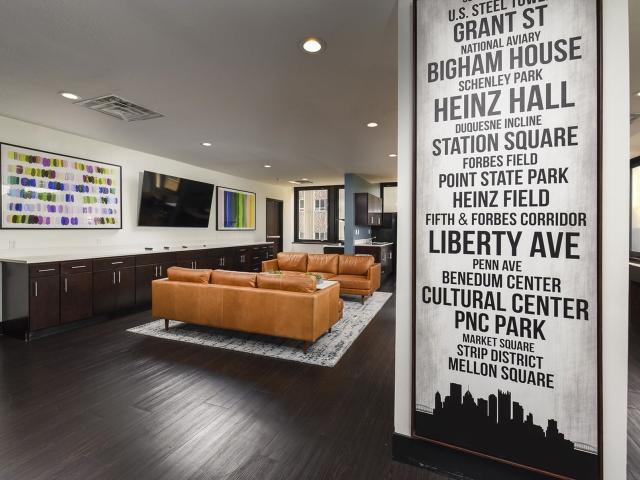 2 BR, 1 BA Apartment 300 Liberty Avenue Unit 211, Pittsburgh, PA 15222