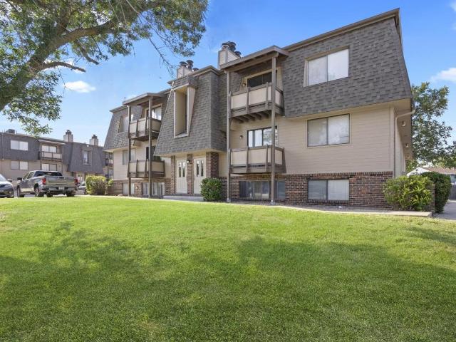 2 BR, 1 BA Apartment 3023 Sandstone Drive Unit 3023 6, Manhattan, KS 66502