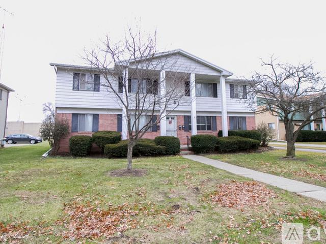 2 BR, 1 BA Apartment 3036 Carskaddon Ave, Unit #3, Toledo, OH 43606