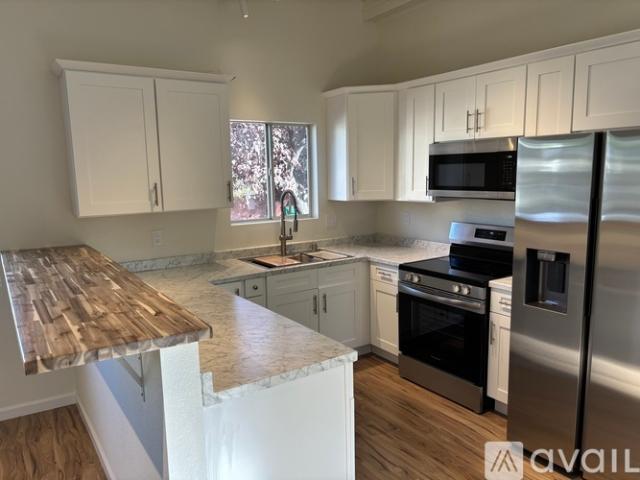 2 BR, 1 BA Apartment 3036 Plumas Street, Unit 3, Reno, NV 89509