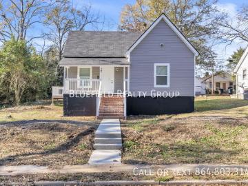 2 BR, 1 BA Apartment 307 B Street, Anderson, SC 29625