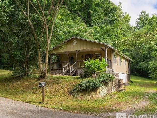 2 BR, 1 BA Apartment 307 Ramona Street, Chattanooga, TN 37405