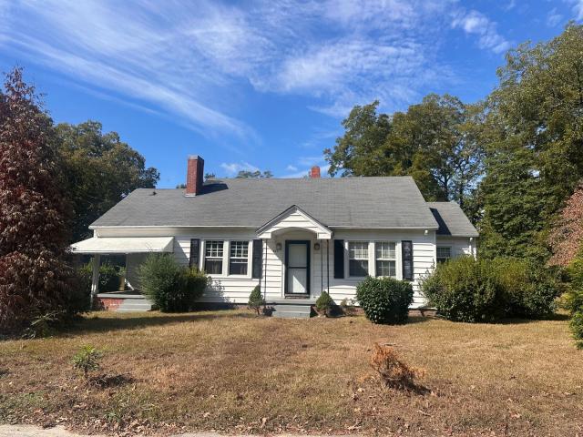 2 BR, 1 BA Apartment 305 N Outerbridge St, Robersonville, NC 27871