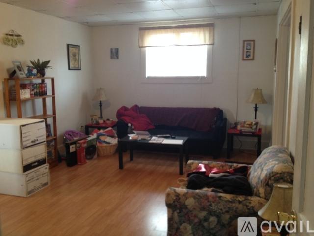 2 BR, 1 BA Apartment 30 N Gordon St, Unit B, Uniontown, PA 15401
