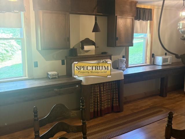 2 BR, 1 BA Apartment 313 Pond Rd, Mount Vernon, ME 04352