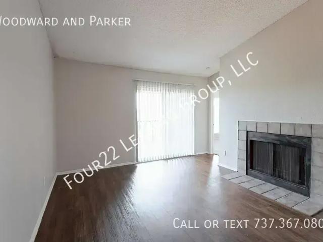 2 BR, 1 BA Apartment 3111 Parker Ln, Austin, TX 78741