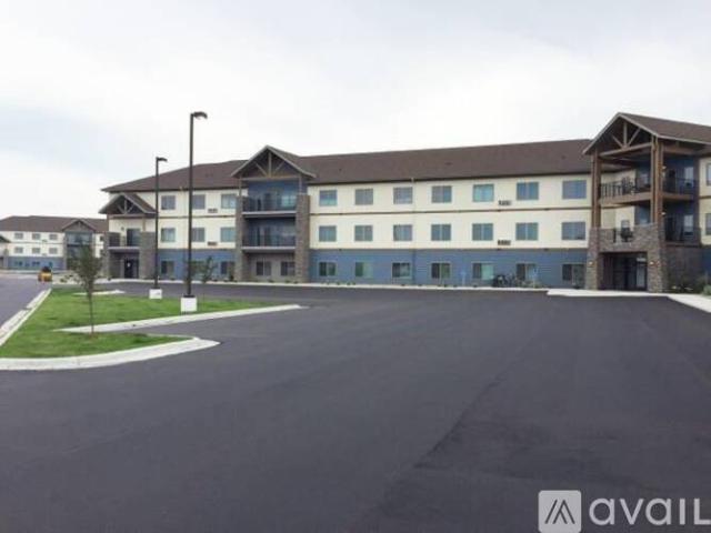2 BR, 1 BA Apartment 311 E Roosevelt Cir, Unit Multiple 2 Bed, Mankato, MN 56001