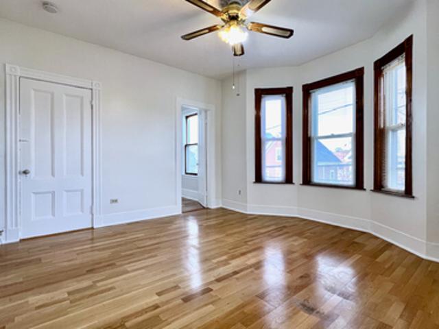 2 BR, 1 BA Apartment 312 Washington St, Unit 3, Somerville, MA 02143