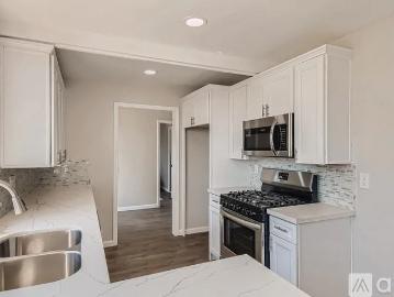 2 BR, 1 BA Apartment 3146 South Bonita Street, Spring Valley, CA 91977