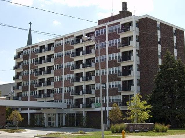 2 BR, 1 BA Apartment 315 SE Martin L King Jr Blvd, Evansville, IN 47713