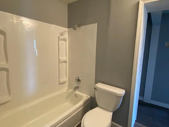 2 BR, 1 BA Apartment 316 N 22nd St, Louisville, KY 40212