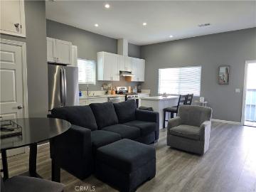 2 BR, 1 BA Apartment 3175 K Street, San Diego, CA 92102