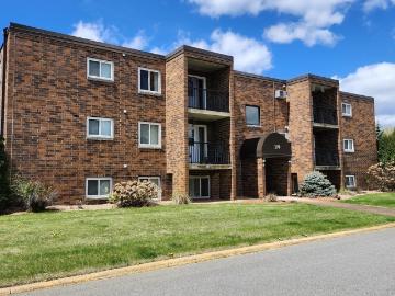 2 BR, 1 BA Apartment 319 7th st, Sartell, MN 56377