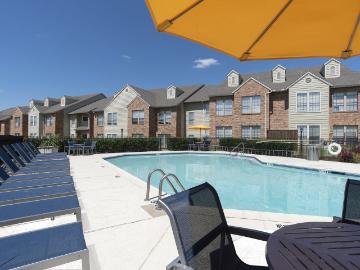 2 BR, 1 BA Apartment 3200 South Center Street Unit B207, Arlington, TX 76014