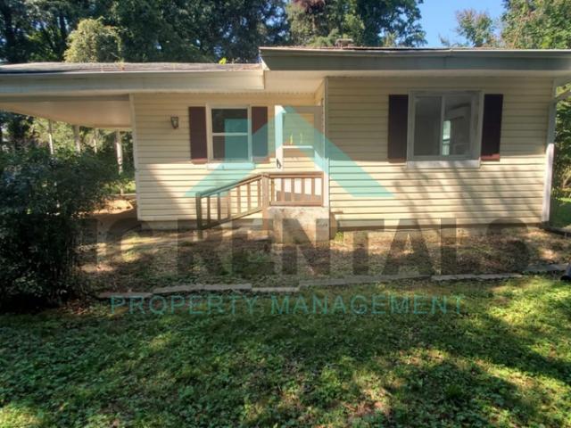 2 BR, 1 BA Apartment 3211 Donnell St, Greensboro, NC 27405