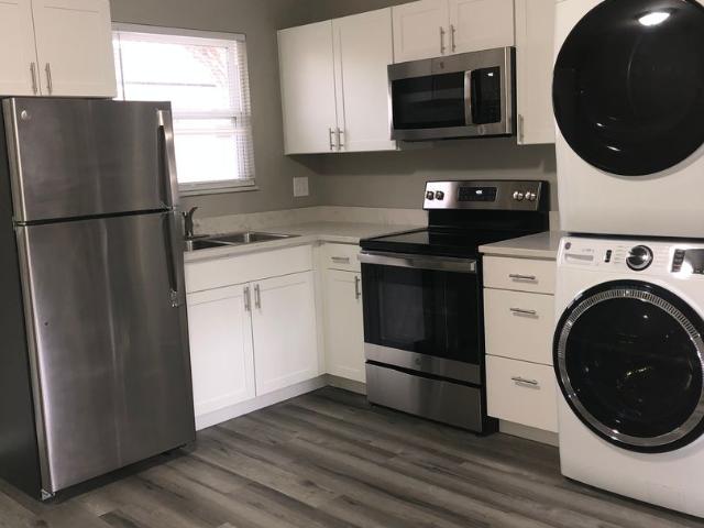 2 BR, 1 BA Apartment 321 Annie Ave, Troy, MO 63379