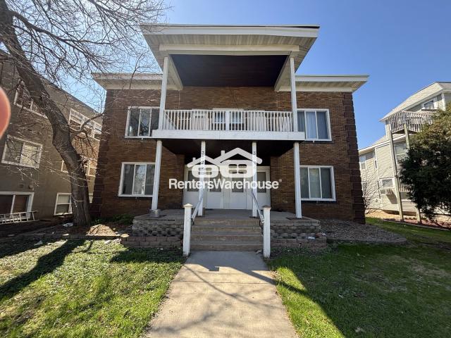 2 BR, 1 BA Apartment 3224 Nicollet Ave, Minneapolis, MN 55408