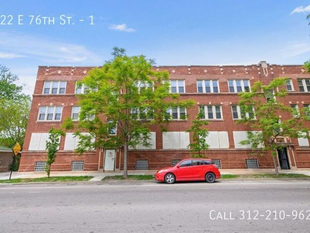 2 BR, 1 BA Apartment 322 E 76th St Chicago, IL 60619