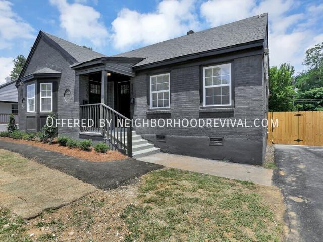 2 BR, 1 BA Apartment 3238 Walnut Grove Rd, Memphis, TN 38111