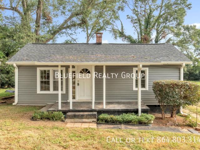 2 BR, 1 BA Apartment 324 Dakota Street, Spartanburg, SC 29303