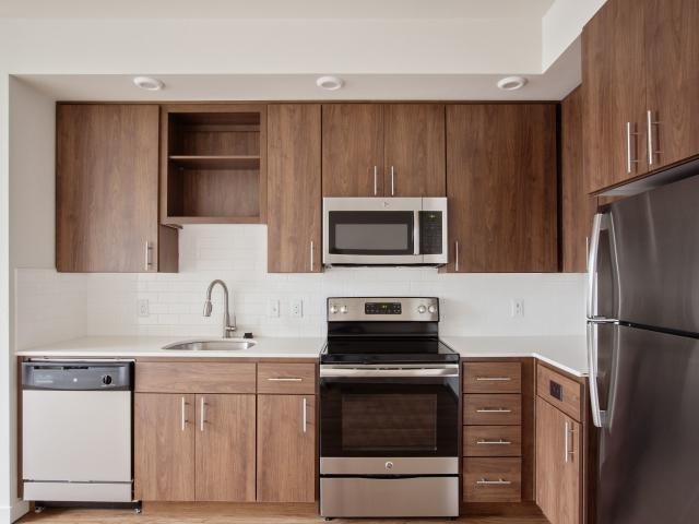 2 BR, 1 BA Apartment 3270 N Vancouver Ave Unit 1 512, Portland, OR 97227