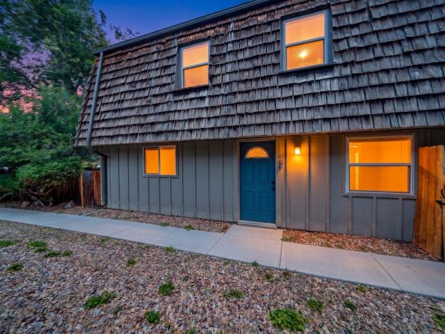 2 BR, 1 BA Apartment 3280 Madison Avenue, Boulder, CO 80303