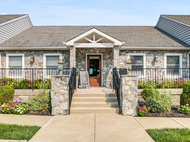 2 BR, 1 BA Apartment 333 Lancaster Ave Unit 1020, Malvern, PA 19355