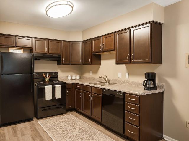 2 BR, 1 BA Apartment 3315 E Longview Avenue Unit 47, Bloomington, IN 47408