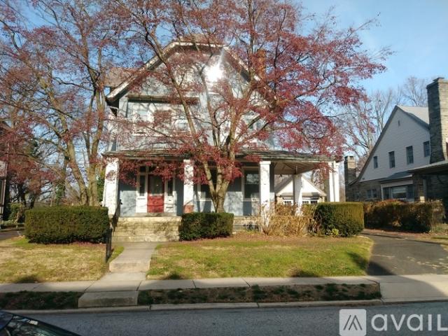 2 BR, 1 BA Apartment 331 Harrison Avenue, Unit 2nd Floor, Elkins Park, PA 19027