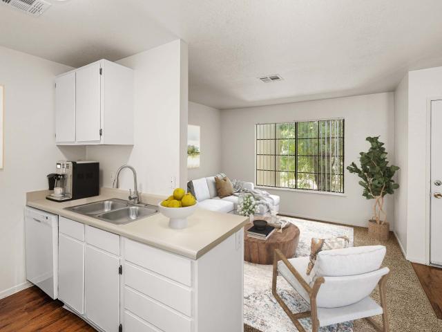 2 BR, 1 BA Apartment 3350 Harrison St Unit 231, Kingman, AZ 86409