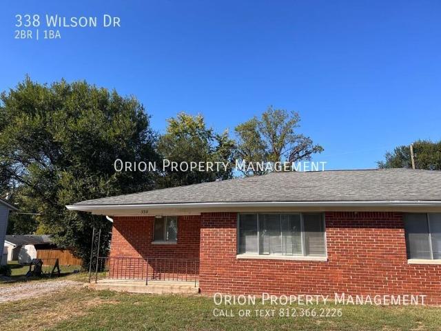 2 BR, 1 BA Apartment 338 Wilson Dr, Bloomfield, IN 47424