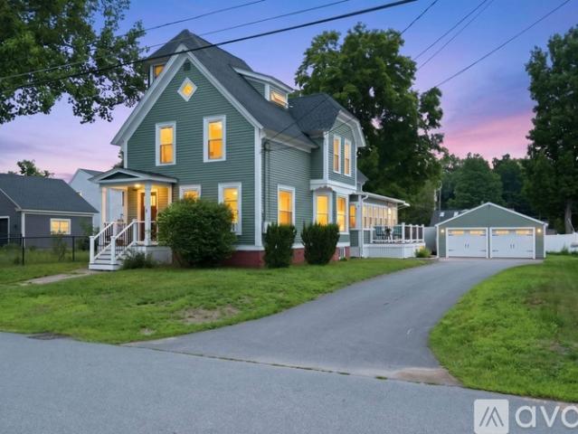 2 BR, 1 BA Apartment 3 Princeton St, Unit B, Concord, NH 03301