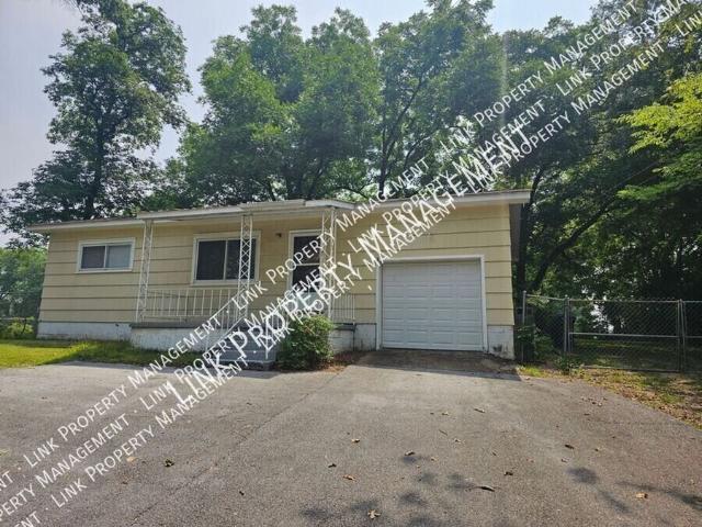 2 BR, 1 BA Apartment 4406 Jersey Pike, Chattanooga, TN 37416