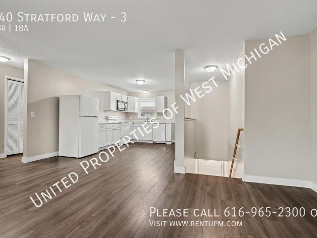 2 BR, 1 BA Apartment 440 Stratford Way, Holland, MI 49423
