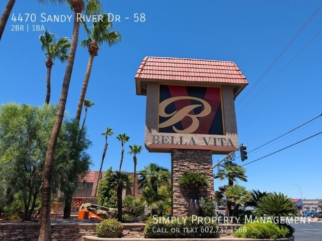 2 BR, 1 BA Apartment 4470 Sandy River Dr, Las Vegas, NV 89103