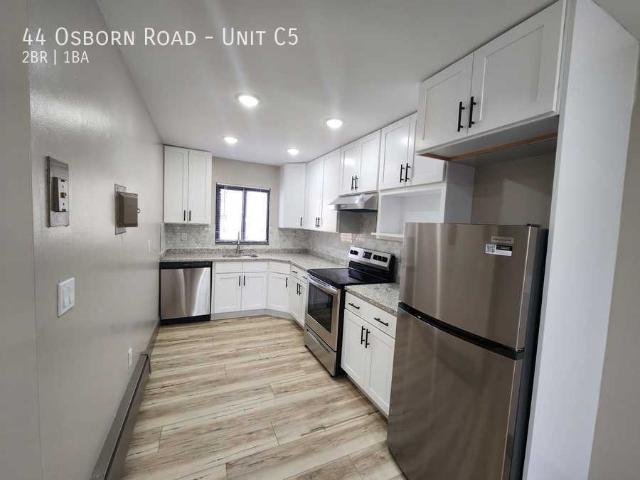 2 BR, 1 BA Apartment 44 Osborn Road, Naugatuck, CT 06770