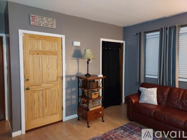 2 BR, 1 BA Apartment 44 Winchester Avenue, Unit 1, New Haven, CT 06511