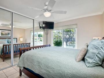 2 BR, 1 BA Apartment 4524 Royal Oak Drive, Oceanside, CA 92056