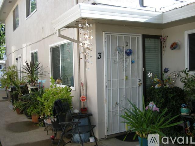 2 BR, 1 BA Apartment 4544 Greenholme Drive, Unit 3, Sacramento, CA 95842