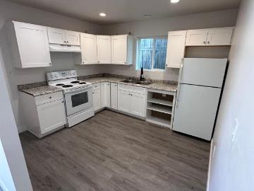 2 BR, 1 BA Apartment 454 Colin Kelly Drive, Roseville, CA 95747