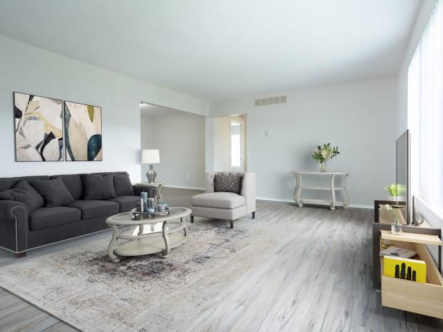 2 BR, 1 BA Apartment 4560 15 Mile Rd Unit 8107, Sterling Heights, MI 48310