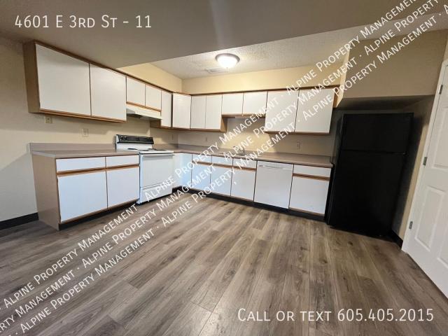 2 BR, 1 BA Apartment 4601 E 3rd St, Sioux Falls, SD 57110