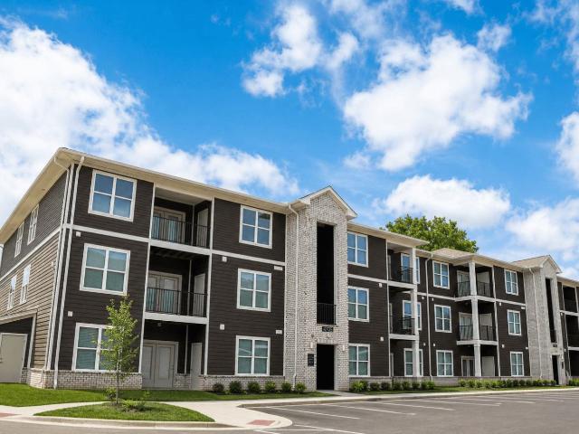 2 BR, 1 BA Apartment 4700 Kerrick Lane Unit 4708 202, Louisville, KY 40258