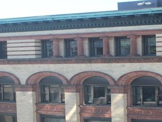2 BR, 1 BA Apartment 470 Main St Fitchburg, MA 01420
