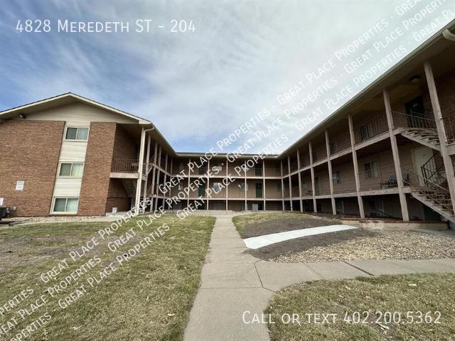2 BR, 1 BA Apartment 4828 Meredeth ST, Lincoln, NE 68506